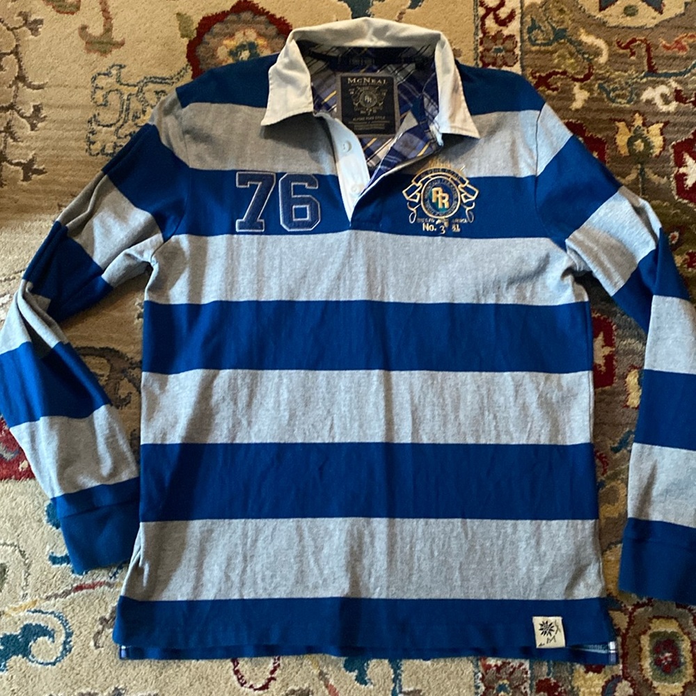 Men’s long sleeve shirt
